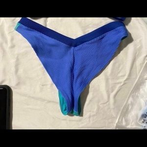 🏷 One One Bikini Bottom